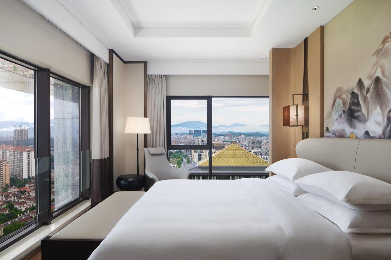 Sheraton Yunfu Xinxing Hotel Extérieur photo